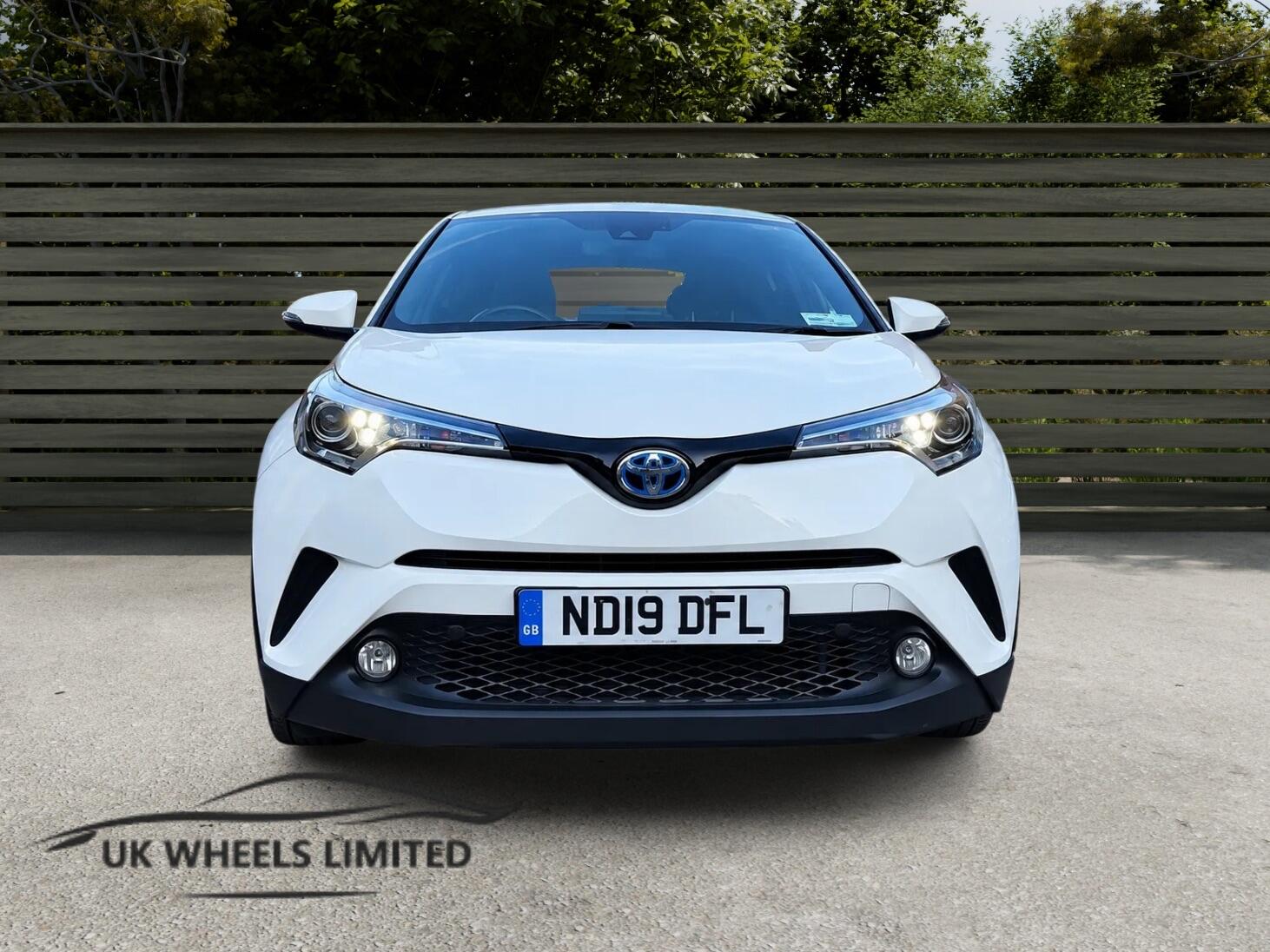 [ berth ]Toyota C-HR