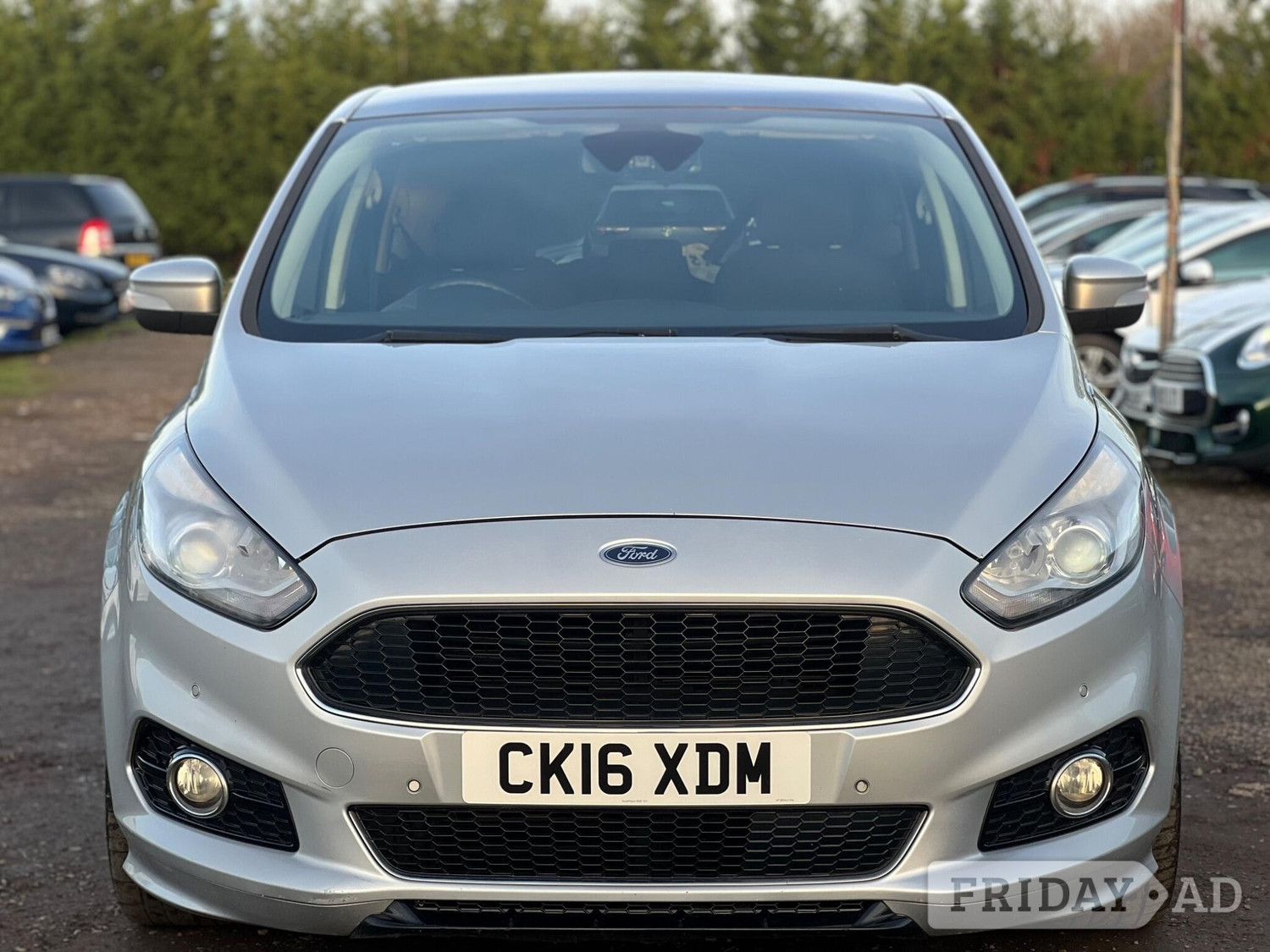 [ berth ]Ford S-Max