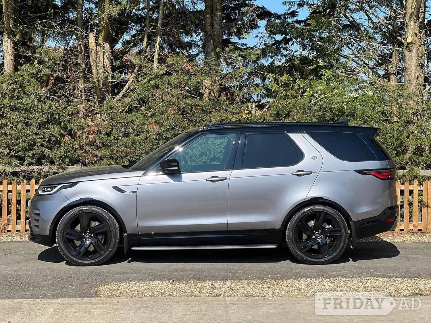 Land Rover Discovery 2026 - Vans & Commercial Vehicles in Newbury