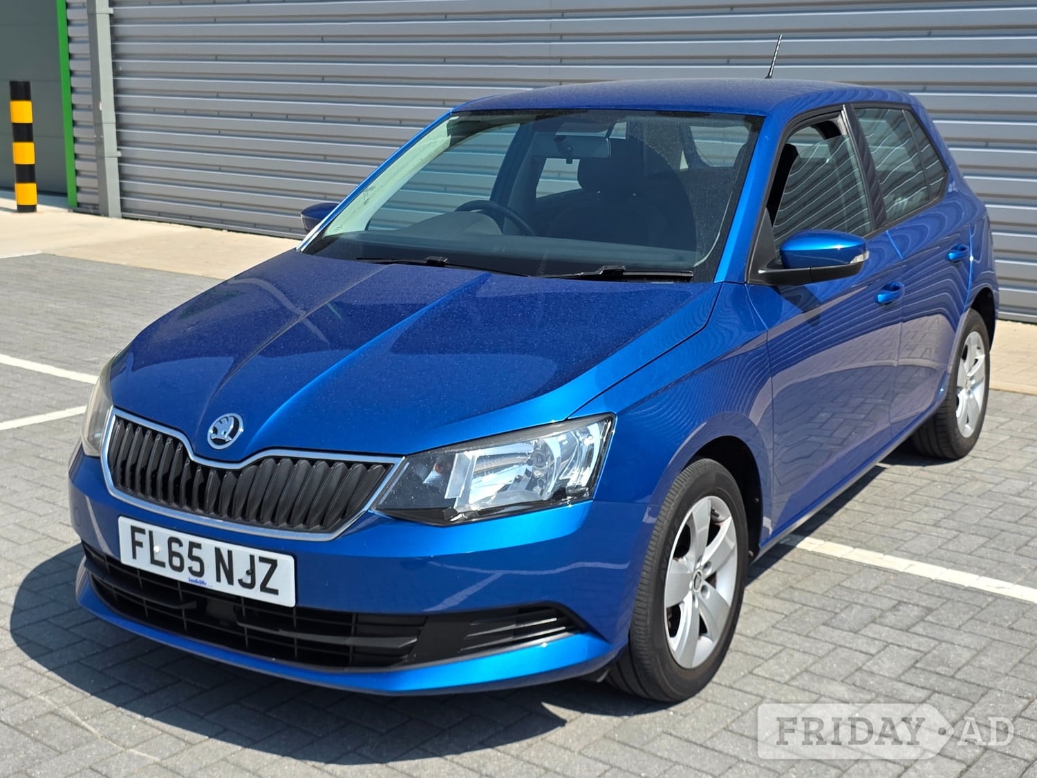 Skoda Fabia 2015 - Cars