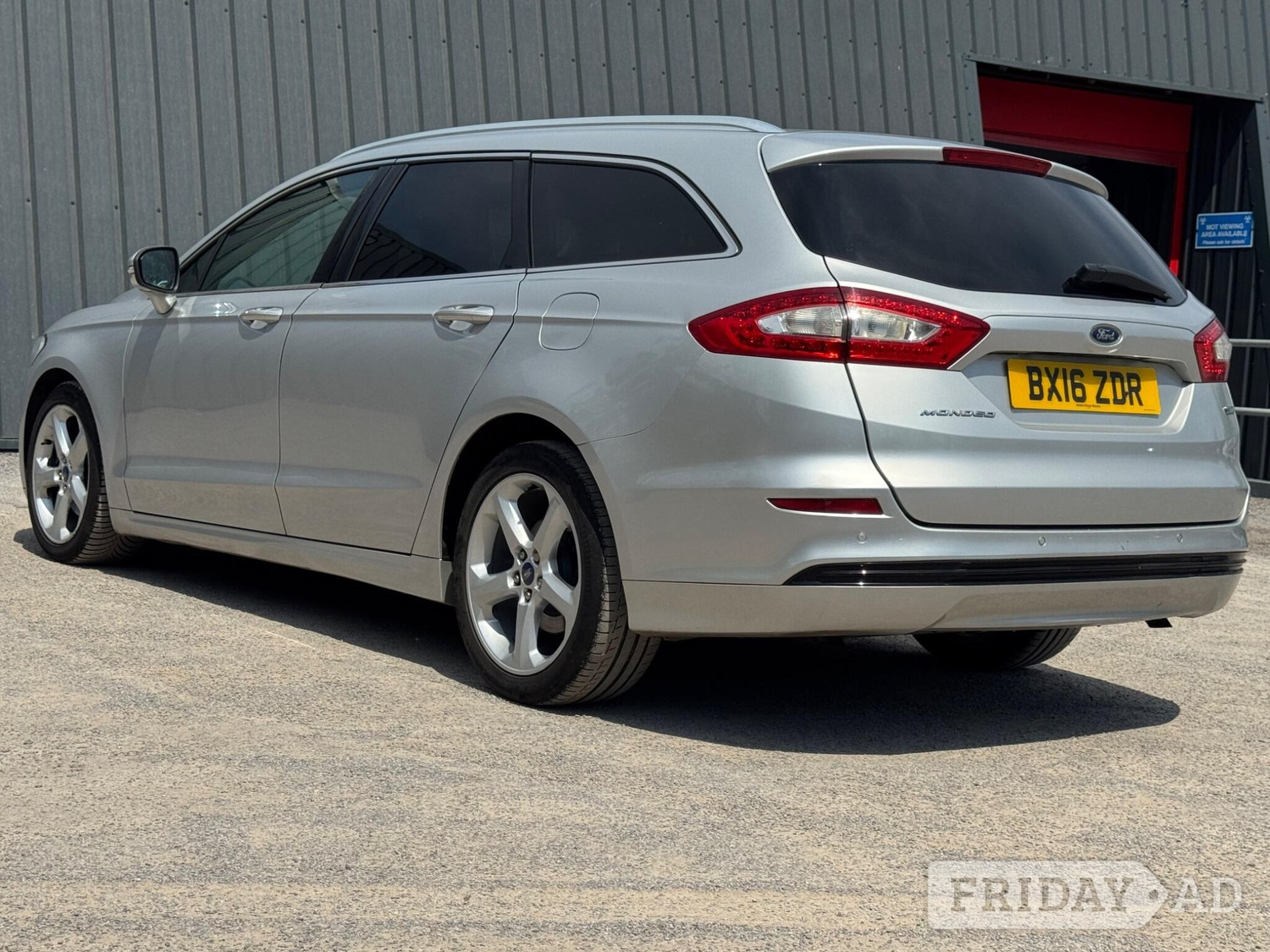 Ford Mondeo 2016 - Cars