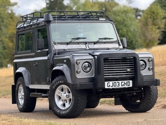 Land Rover Defender 90 2003
