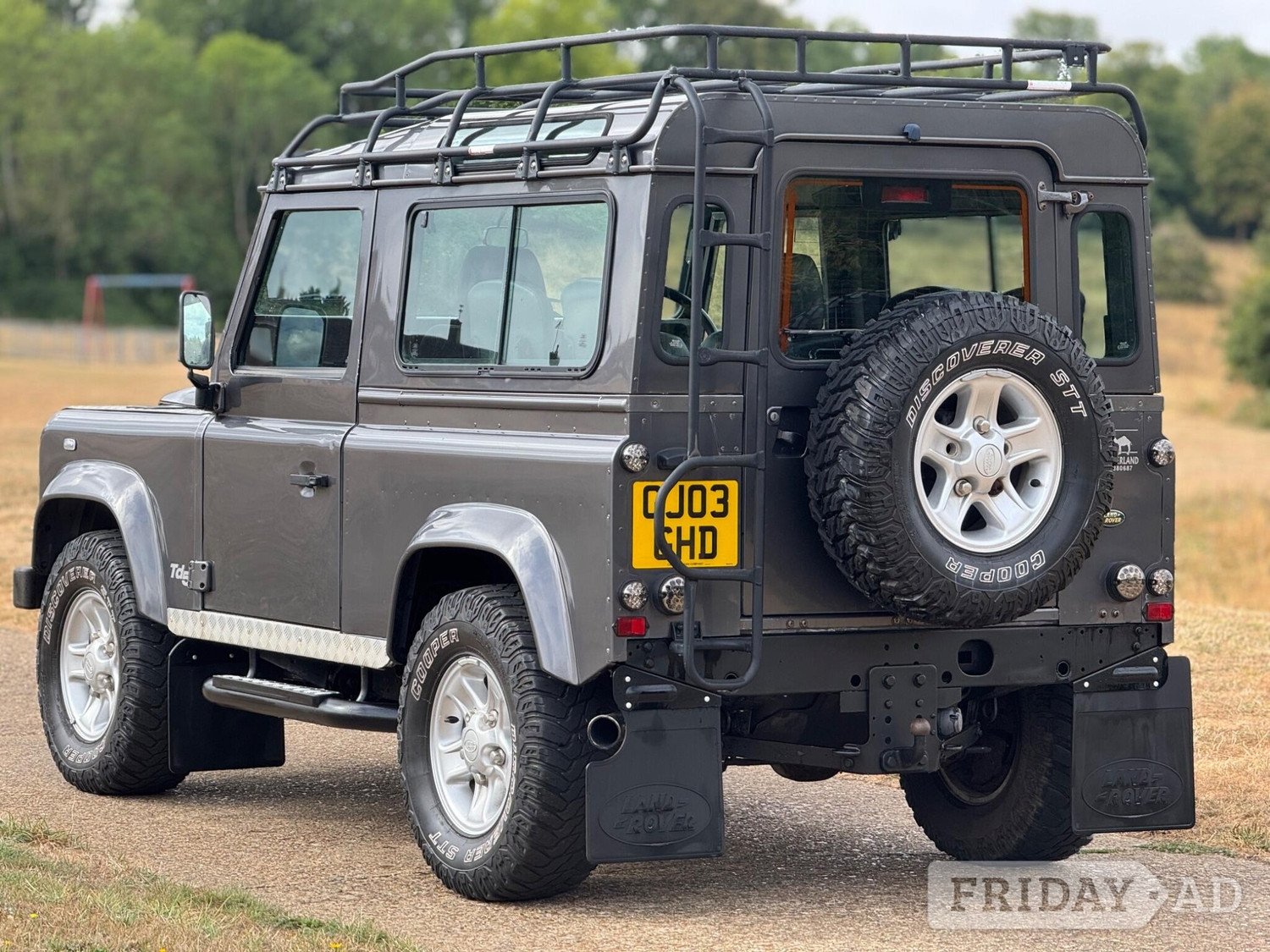 Land Rover Defender 90 2003 - Cars