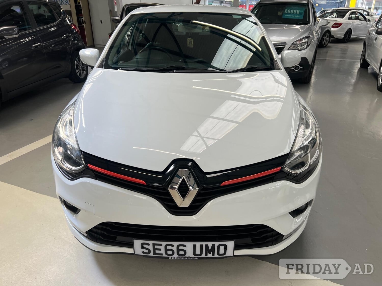 Renault Clio 2017 - Cars