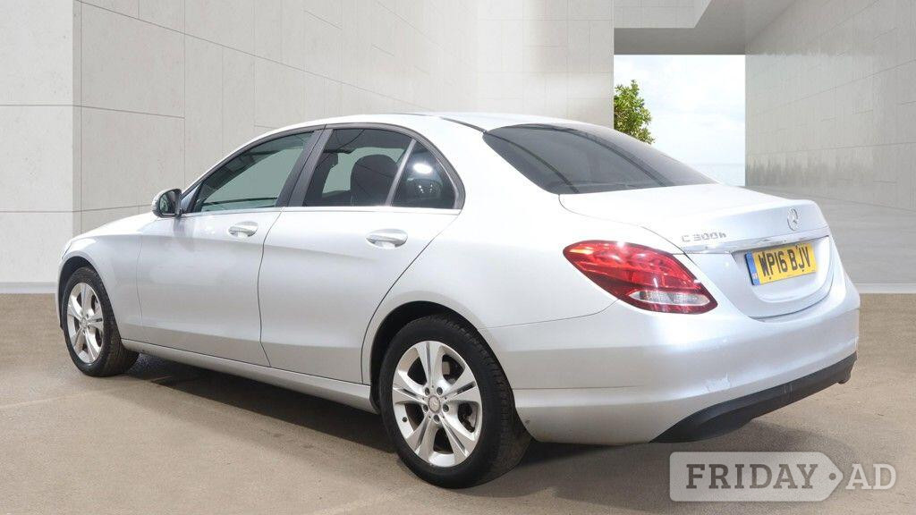 [ berth ]Mercedes-Benz C Class