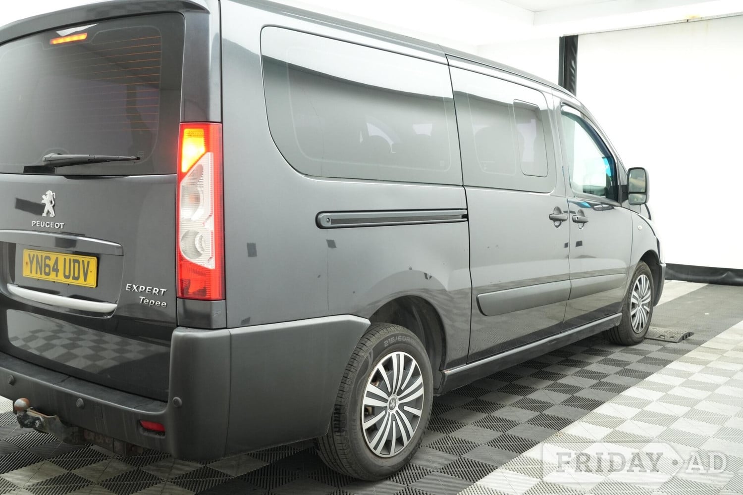 2014 Peugeot Expert Tepee 2.0 HDi Tepee Comfort L2 4dr - Vans & Commercial Vehicles in Lewes
