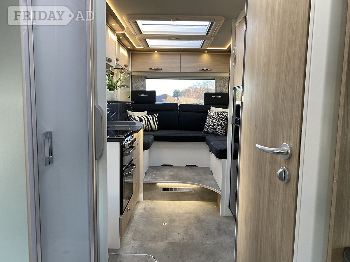 [2 berth ]Frankia Together I 680 Plus