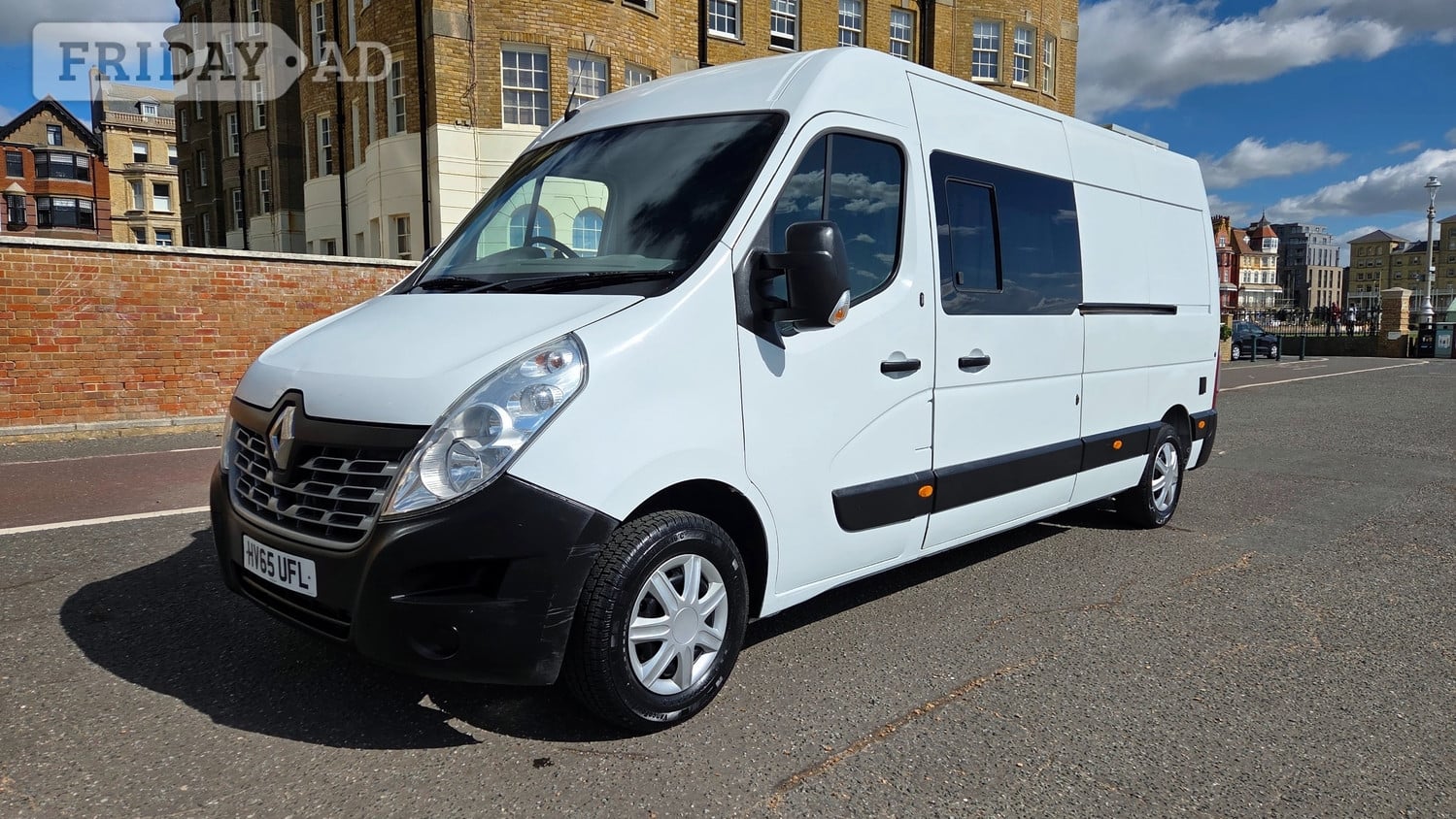 Renault Master 2015 in Hove