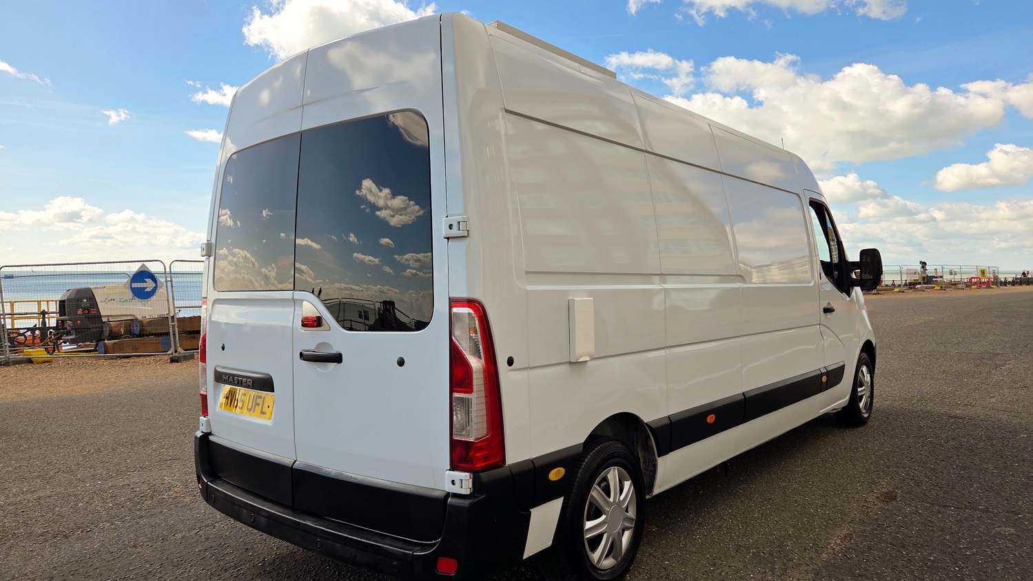 Renault Master 2015 - Motorhomes & Caravans