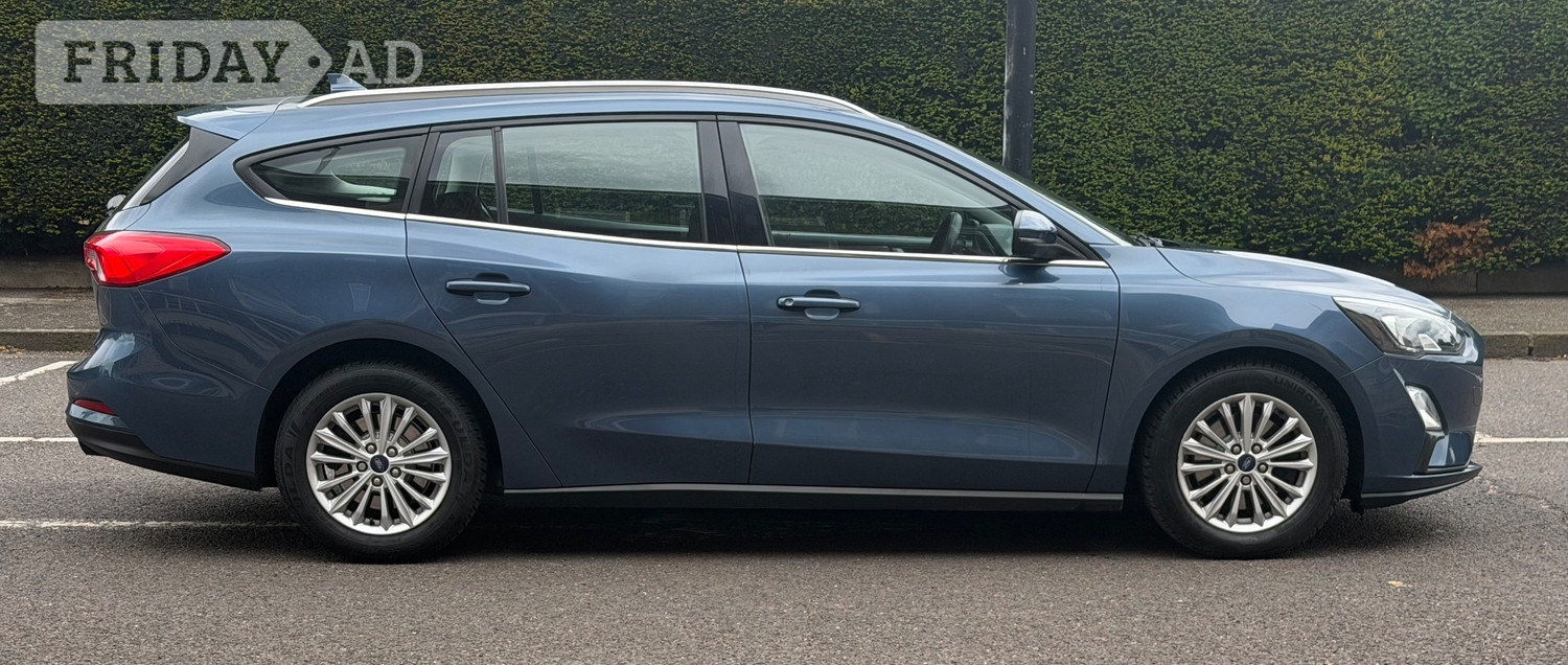 Ford Focus 2019 - Cars