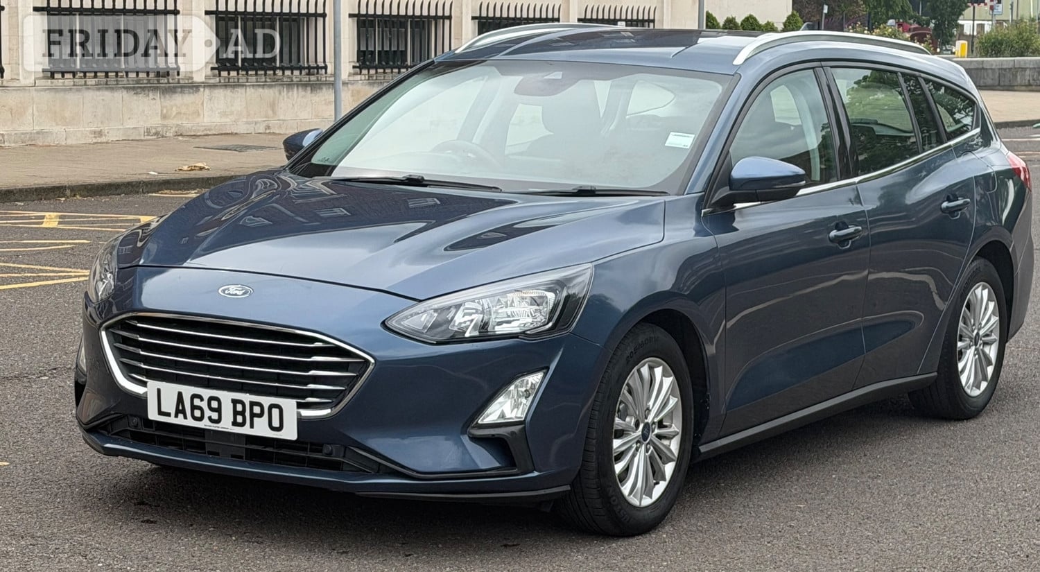 Ford Focus Barking