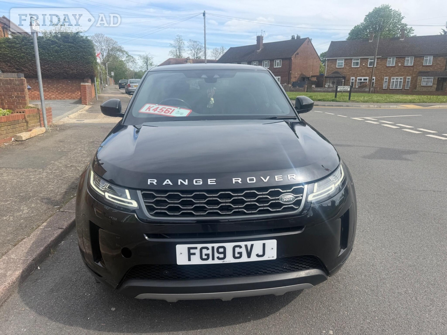 [ berth ]Land Rover Range Rover Evoque