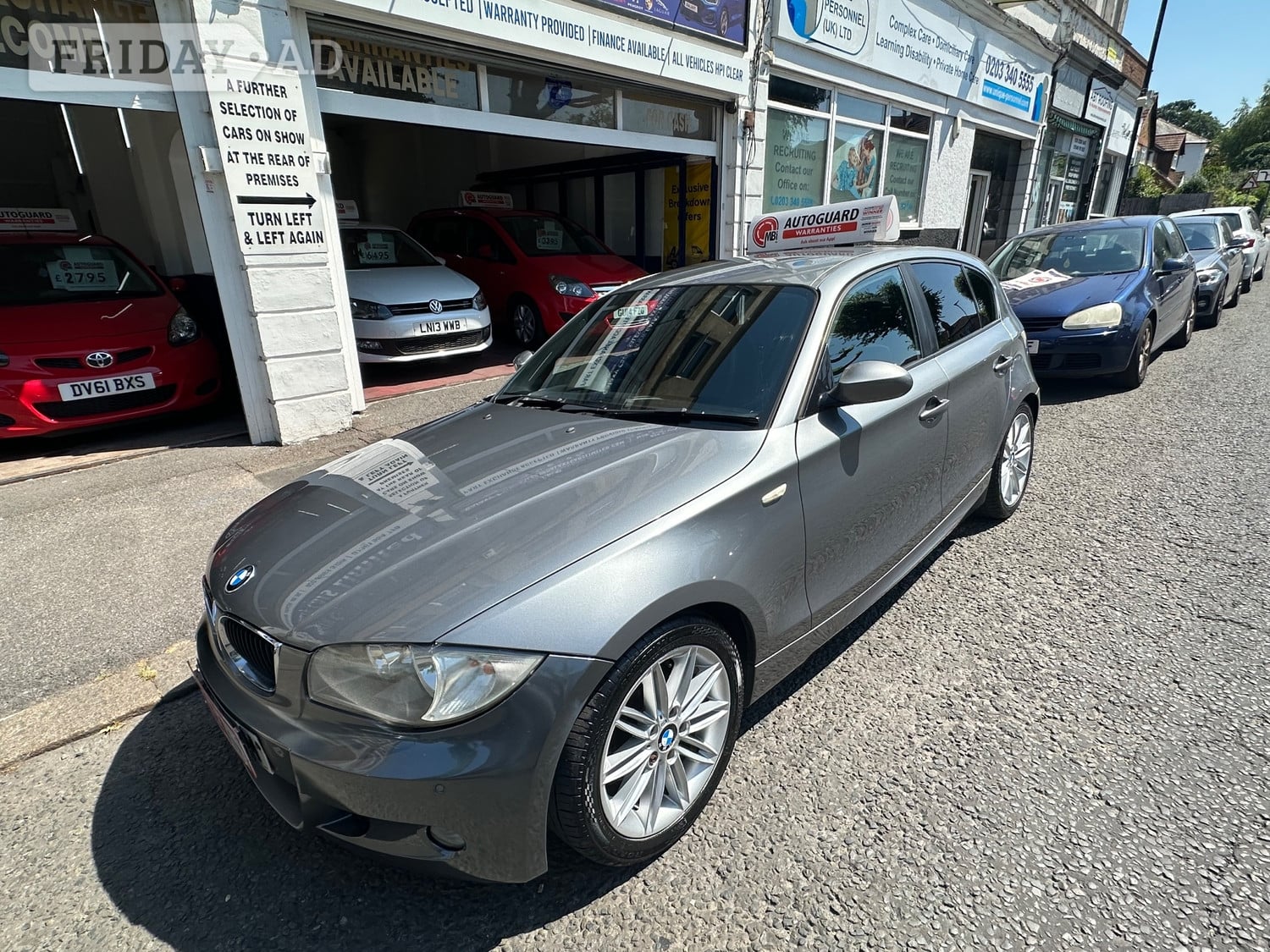 BMW 1 Series 2009 in Sutton