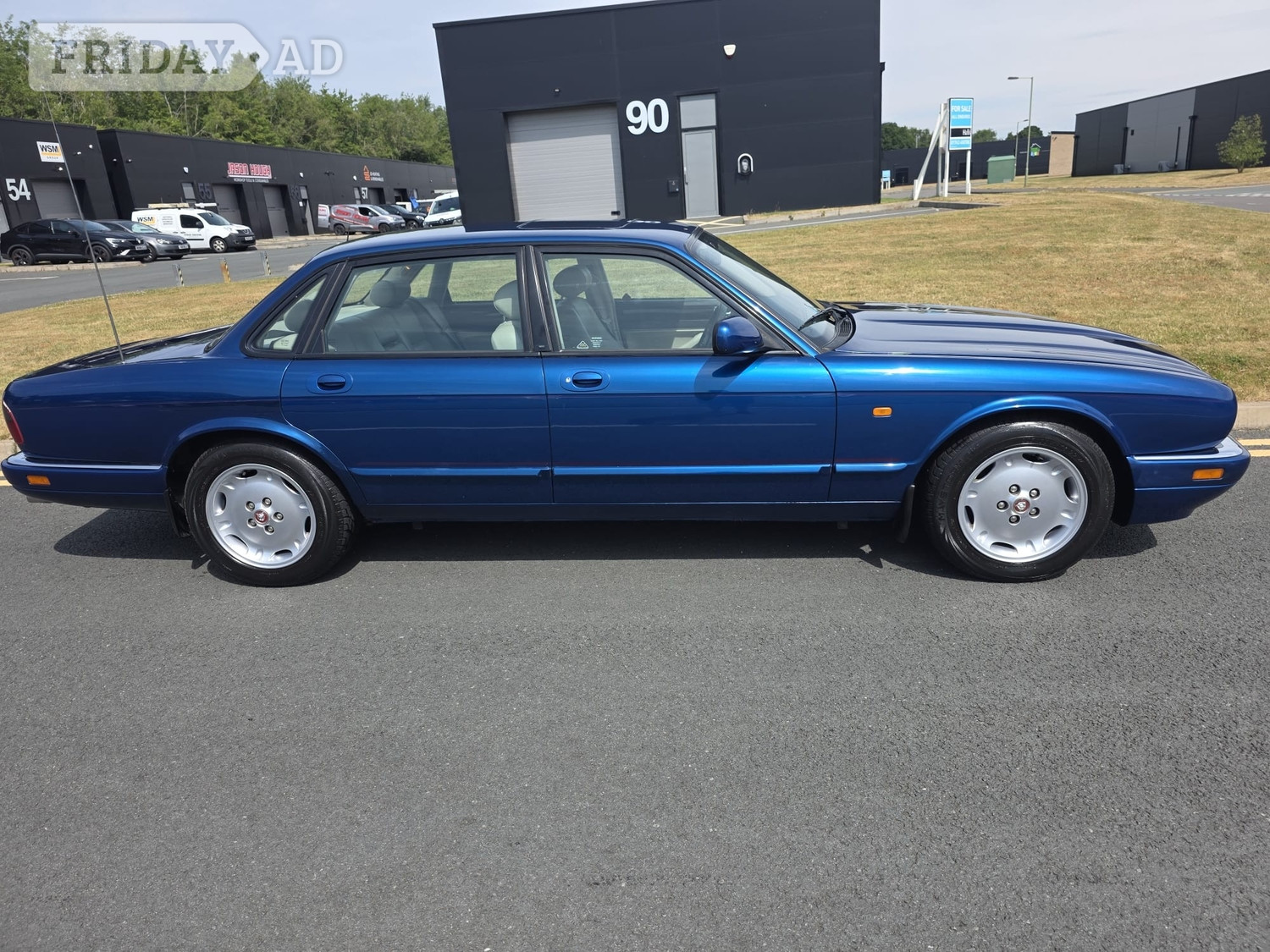 Jaguar XJ 1996 in Market Drayton