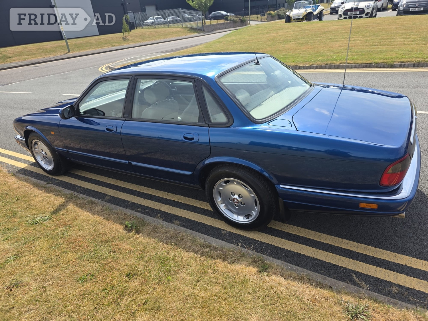 [ berth ]Jaguar XJ