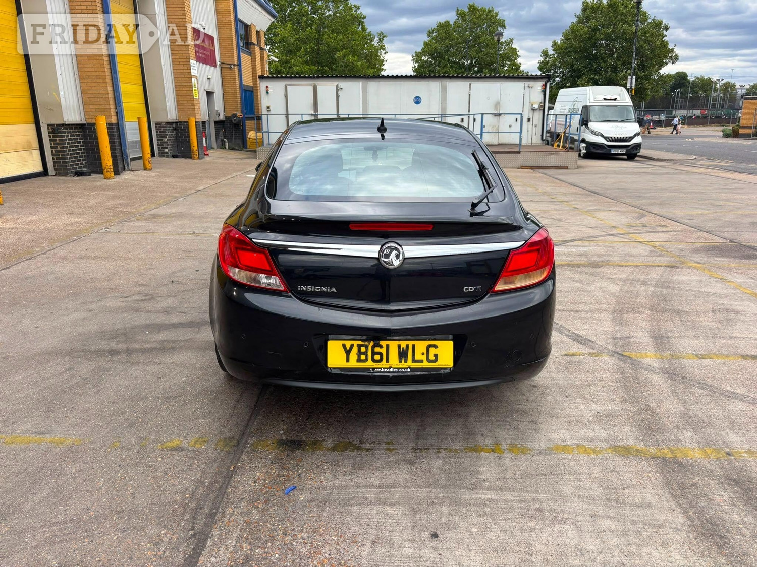 Vauxhall Insignia 2012 - Cars