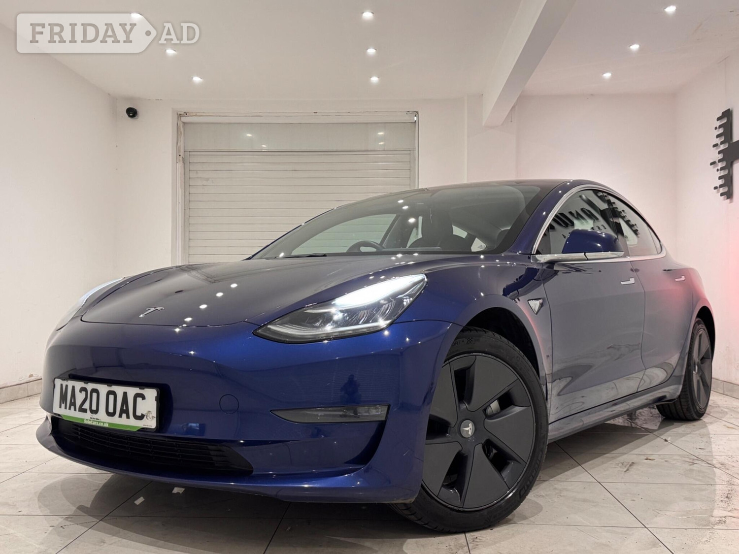 Tesla Model 3 2020 - Cars in Hounslow