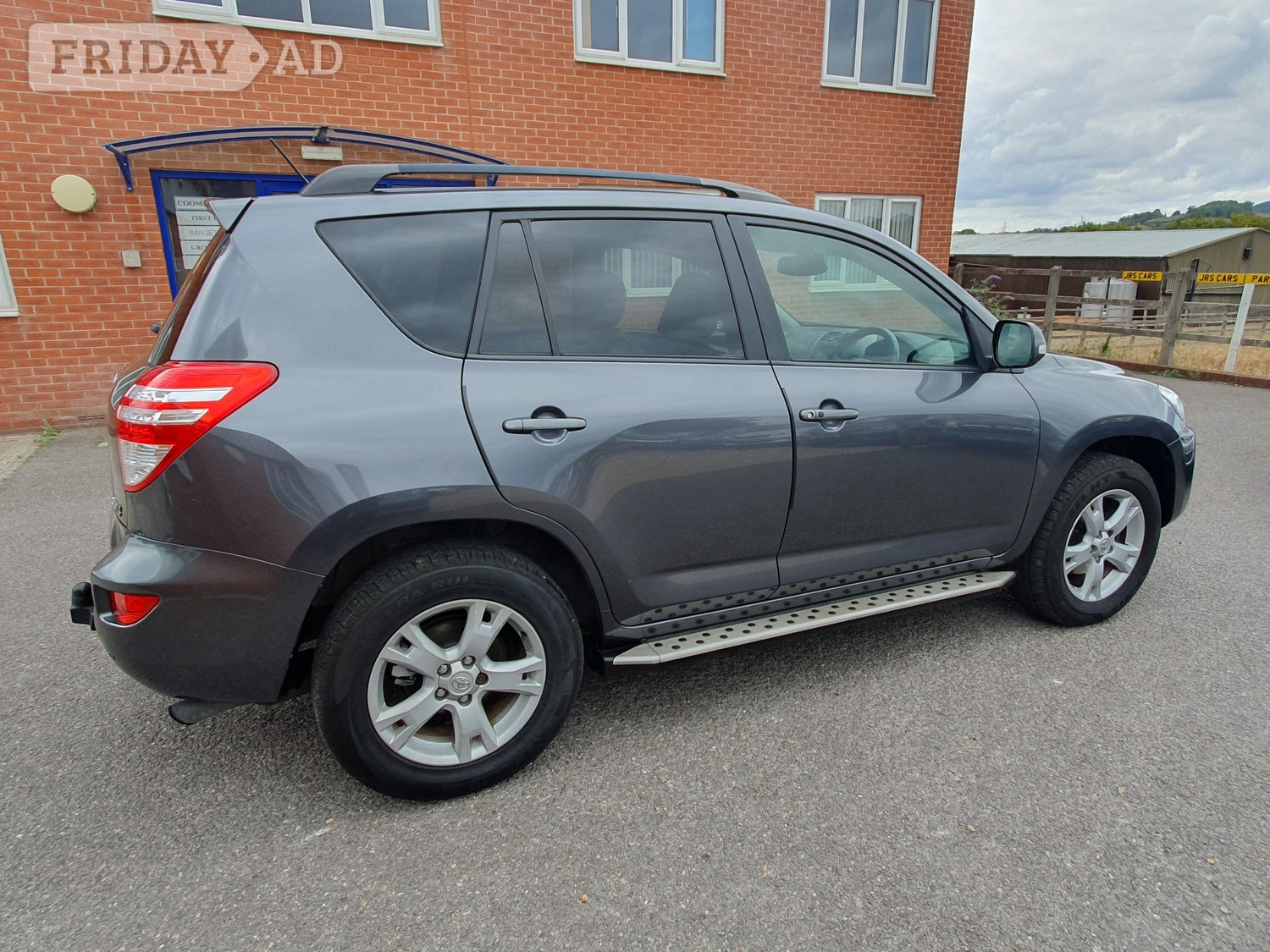 Toyota RAV4 2010 - Cars