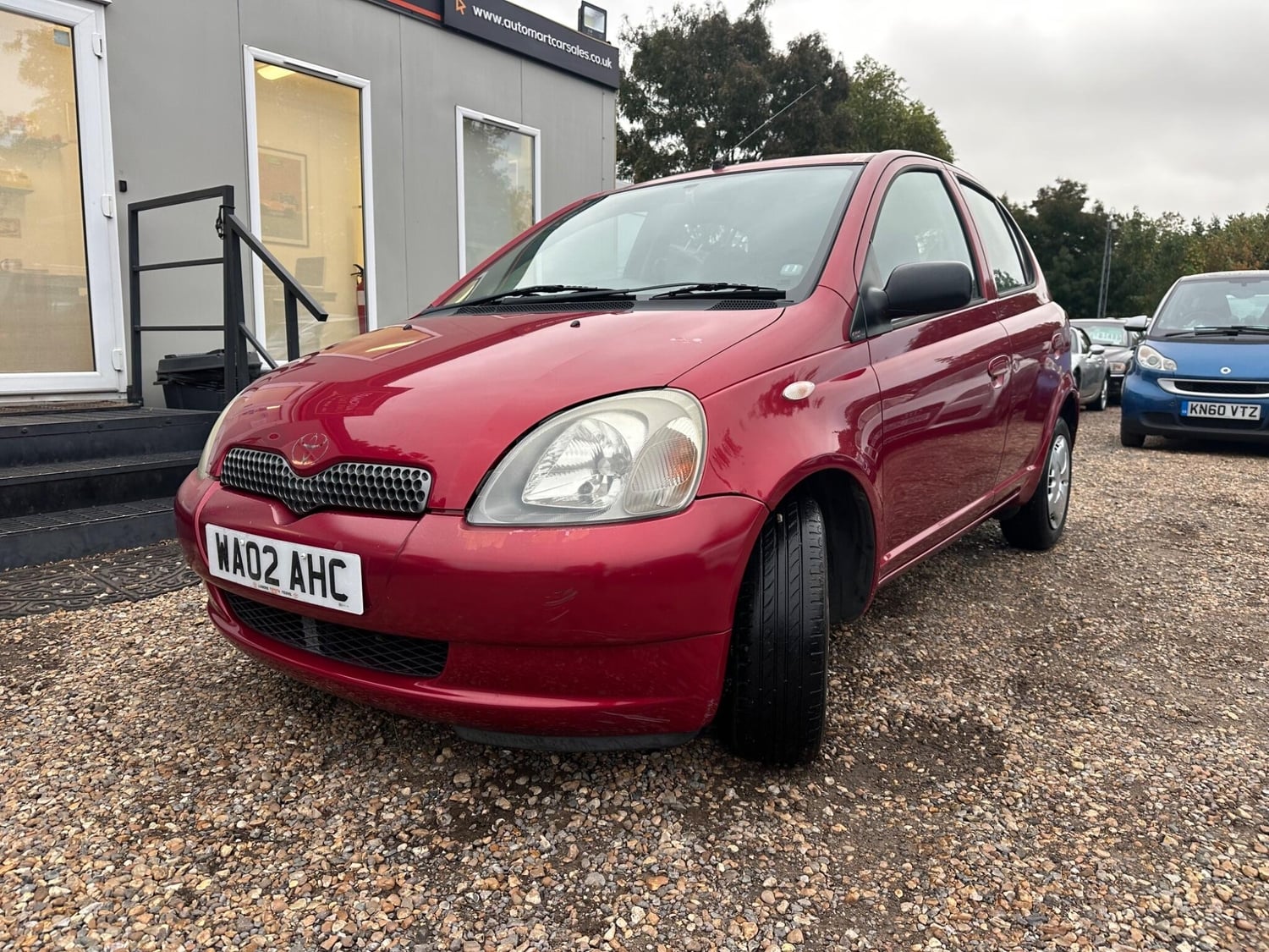 Toyota Yaris 2002 - Cars in Sunbury-On-Thames