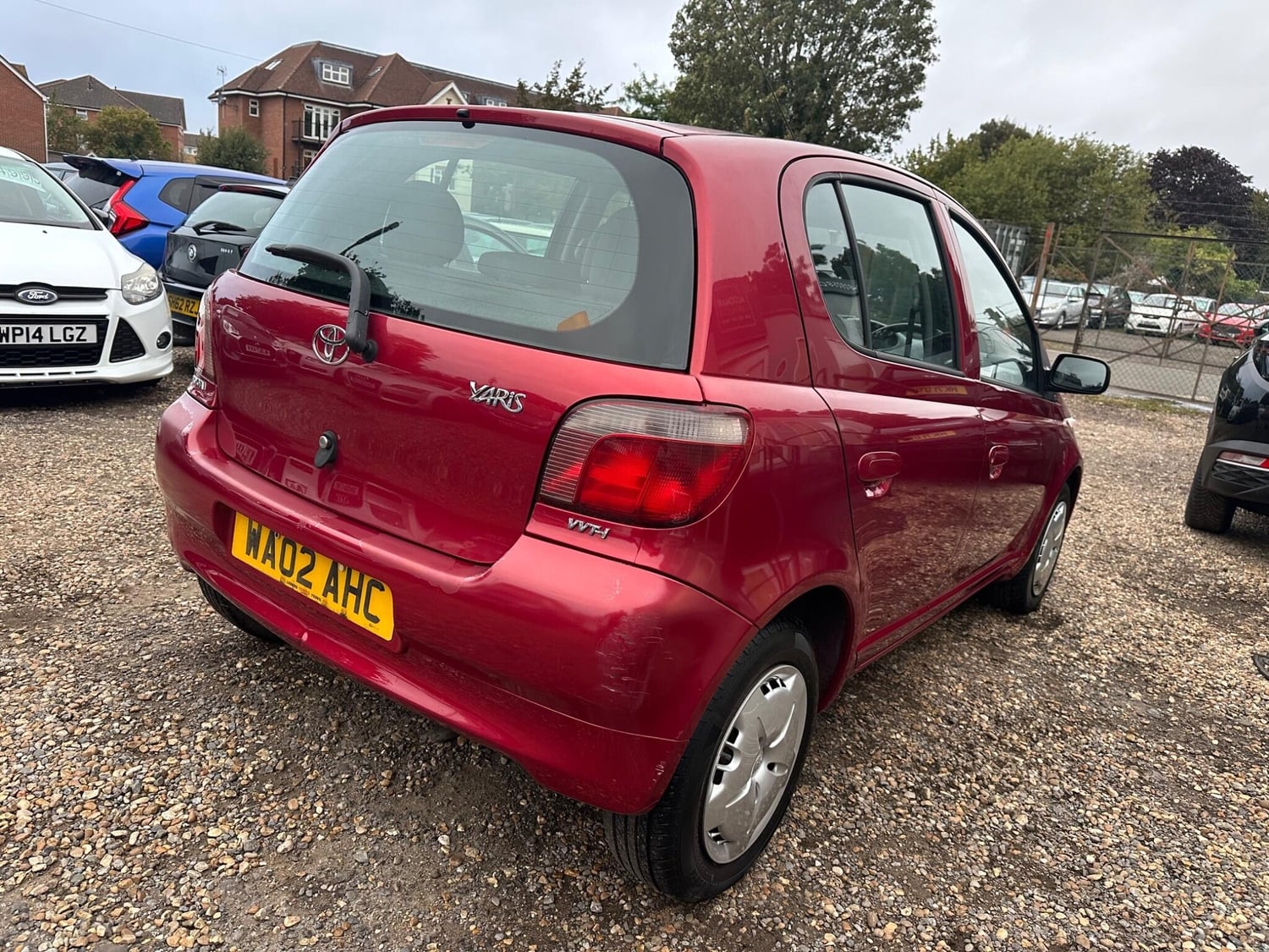 Toyota Yaris 2002 - Cars