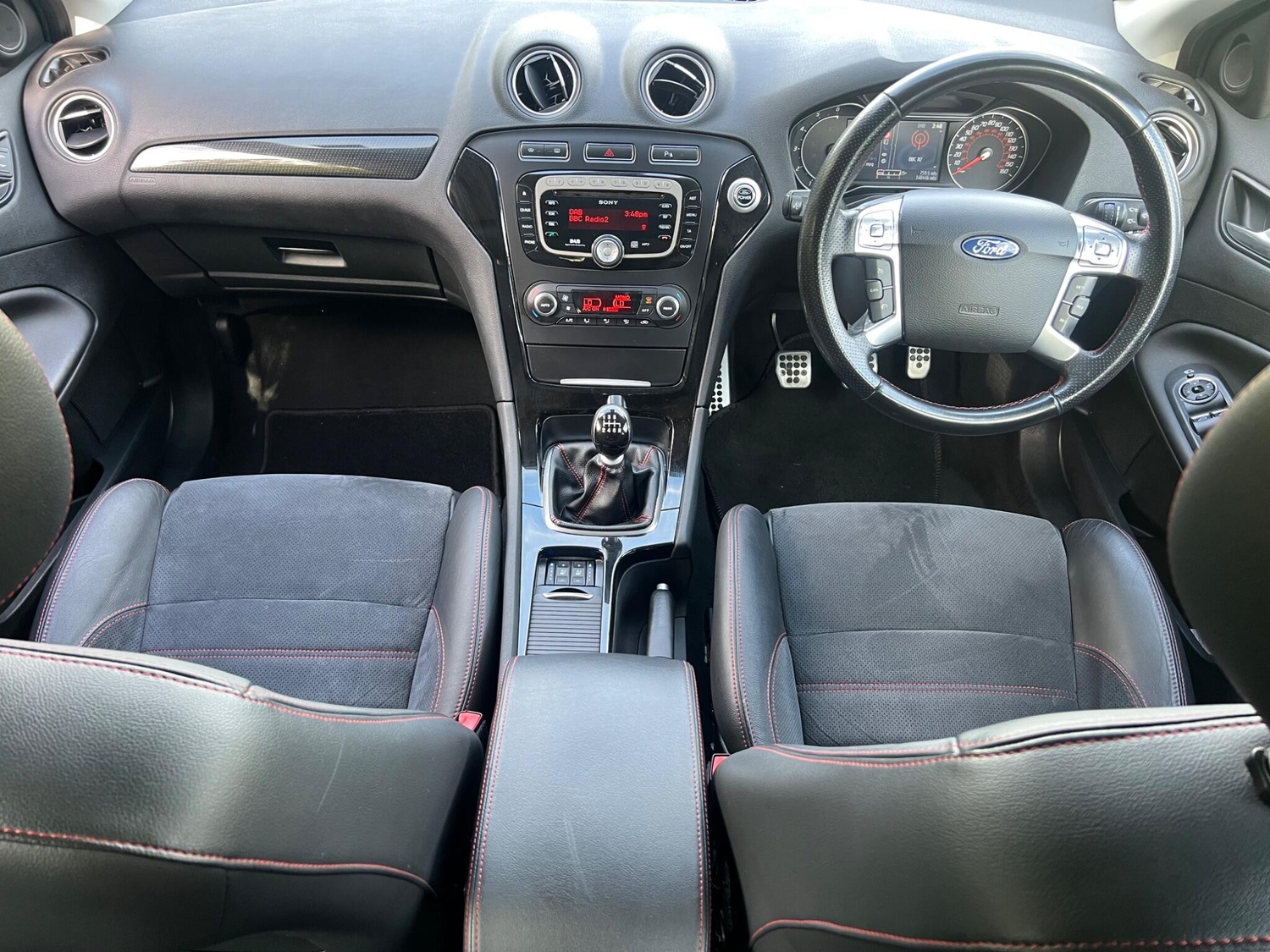[ berth ]Ford Mondeo