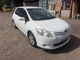 Toyota Auris 2010