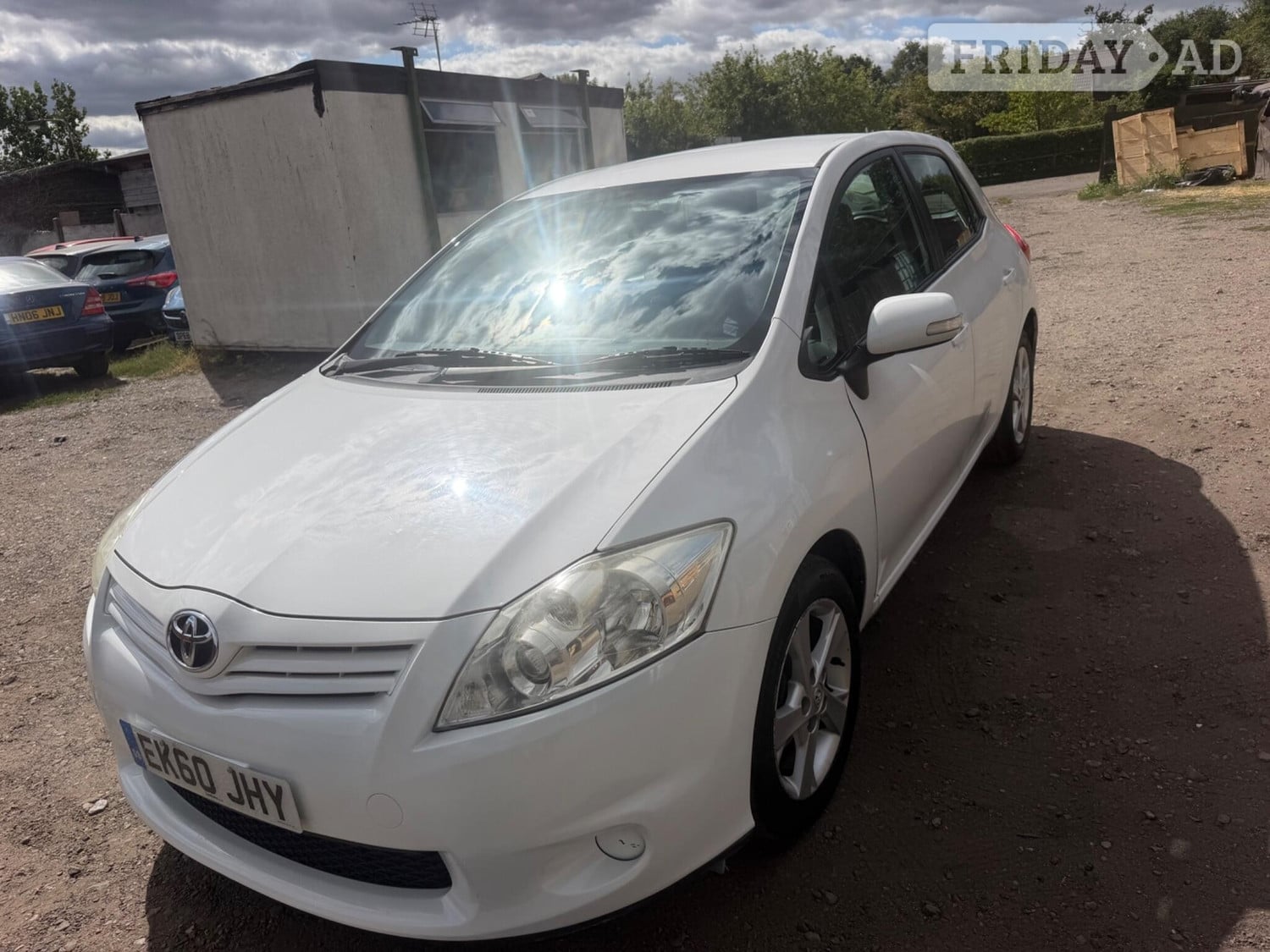 [ berth ]Toyota Auris