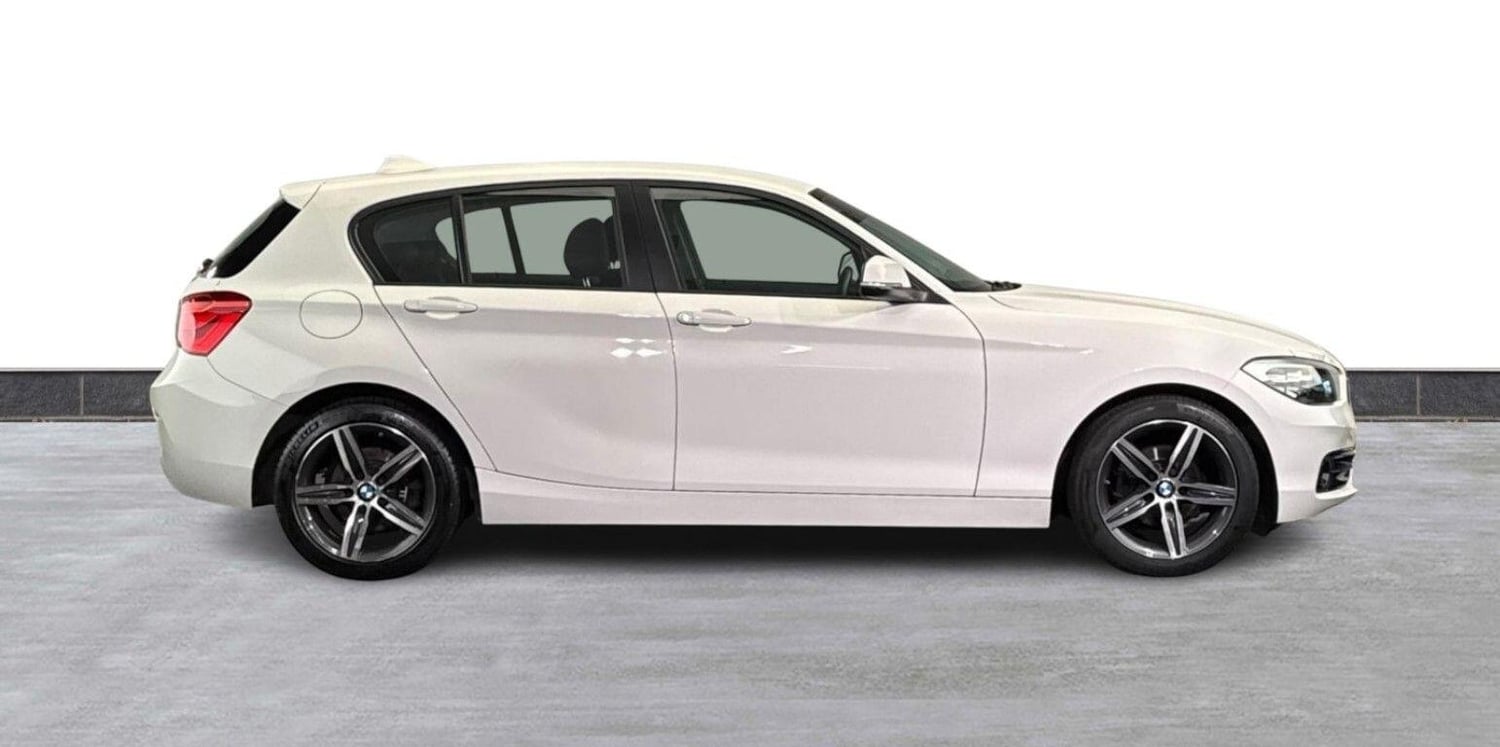 BMW 1 Series 2017 - Cars in Addlestone