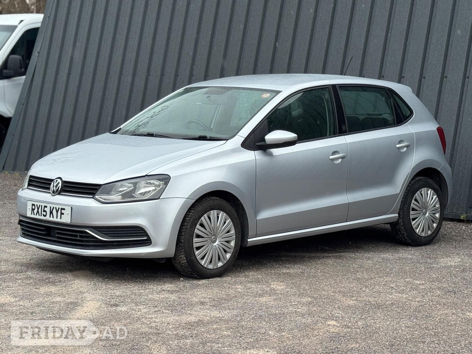 [ berth ]Volkswagen Polo