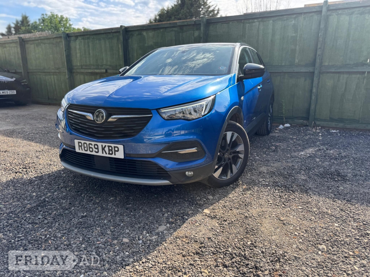 [ berth ]Vauxhall Grandland X