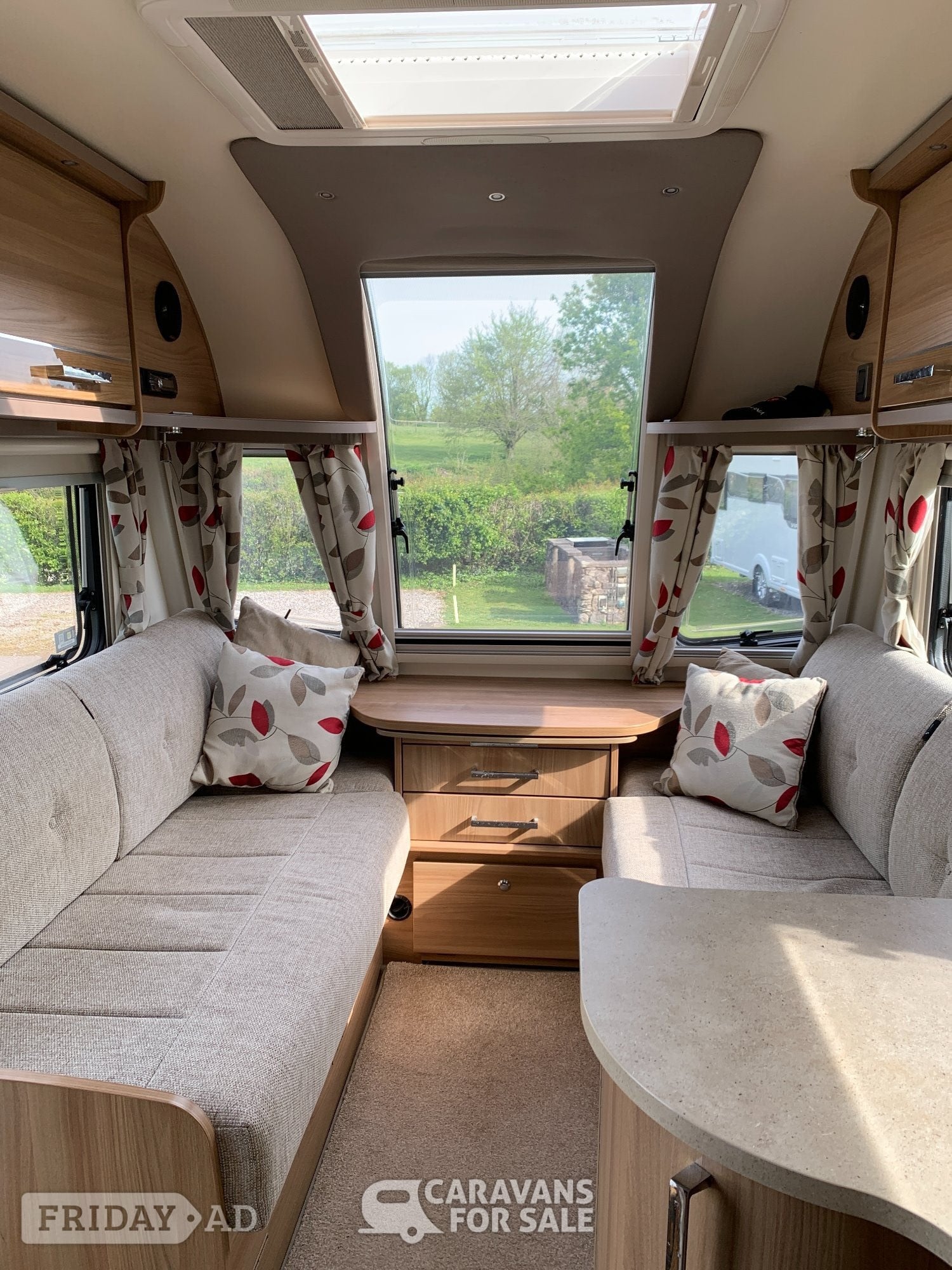 Bailey Pageant 2016 - Motorhomes & Caravans in Newton Abbot