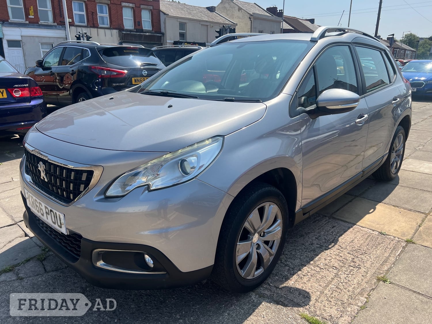 Peugeot 2008 2017 - Cars