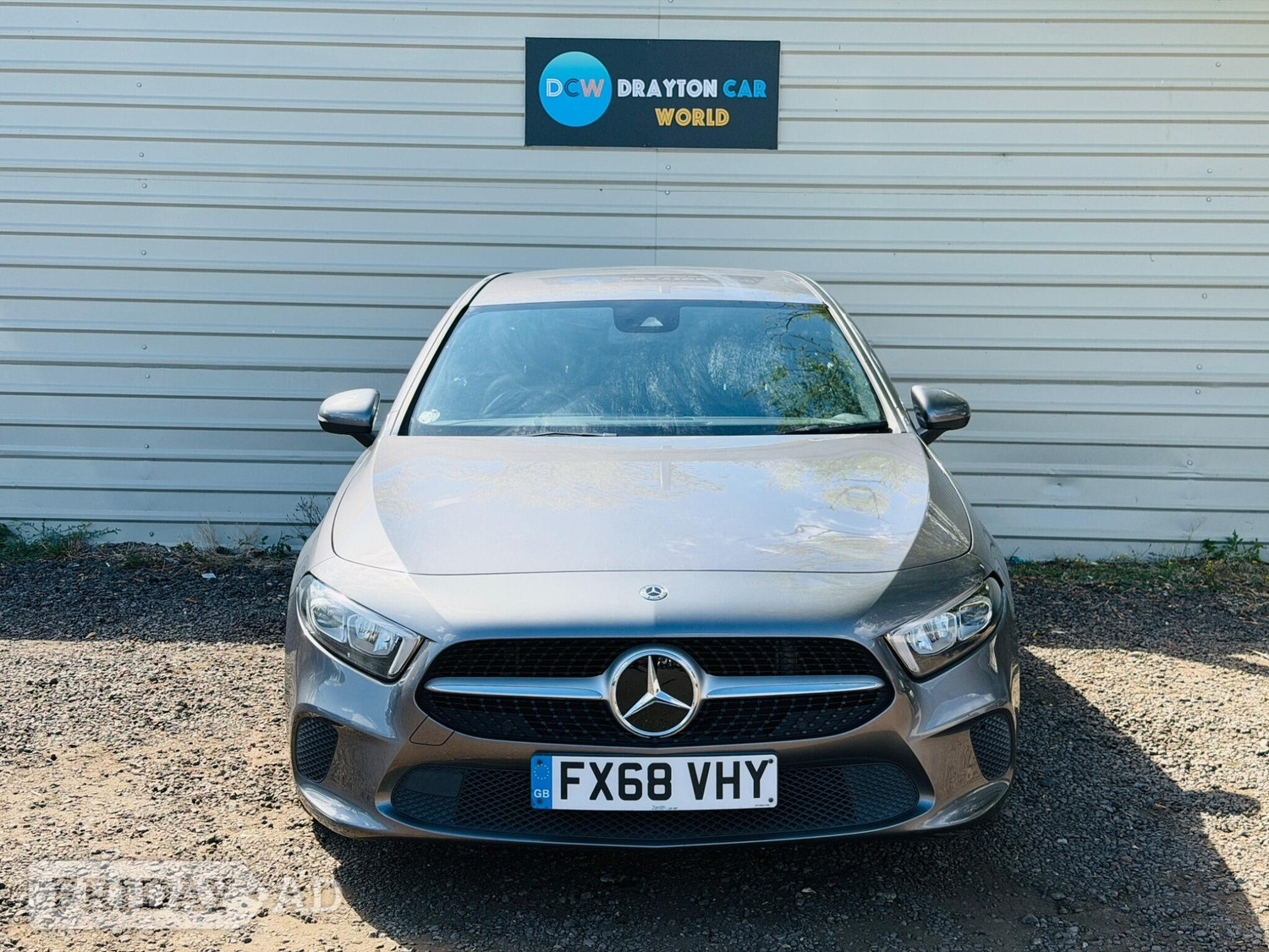 [ berth ]Mercedes-Benz A Class