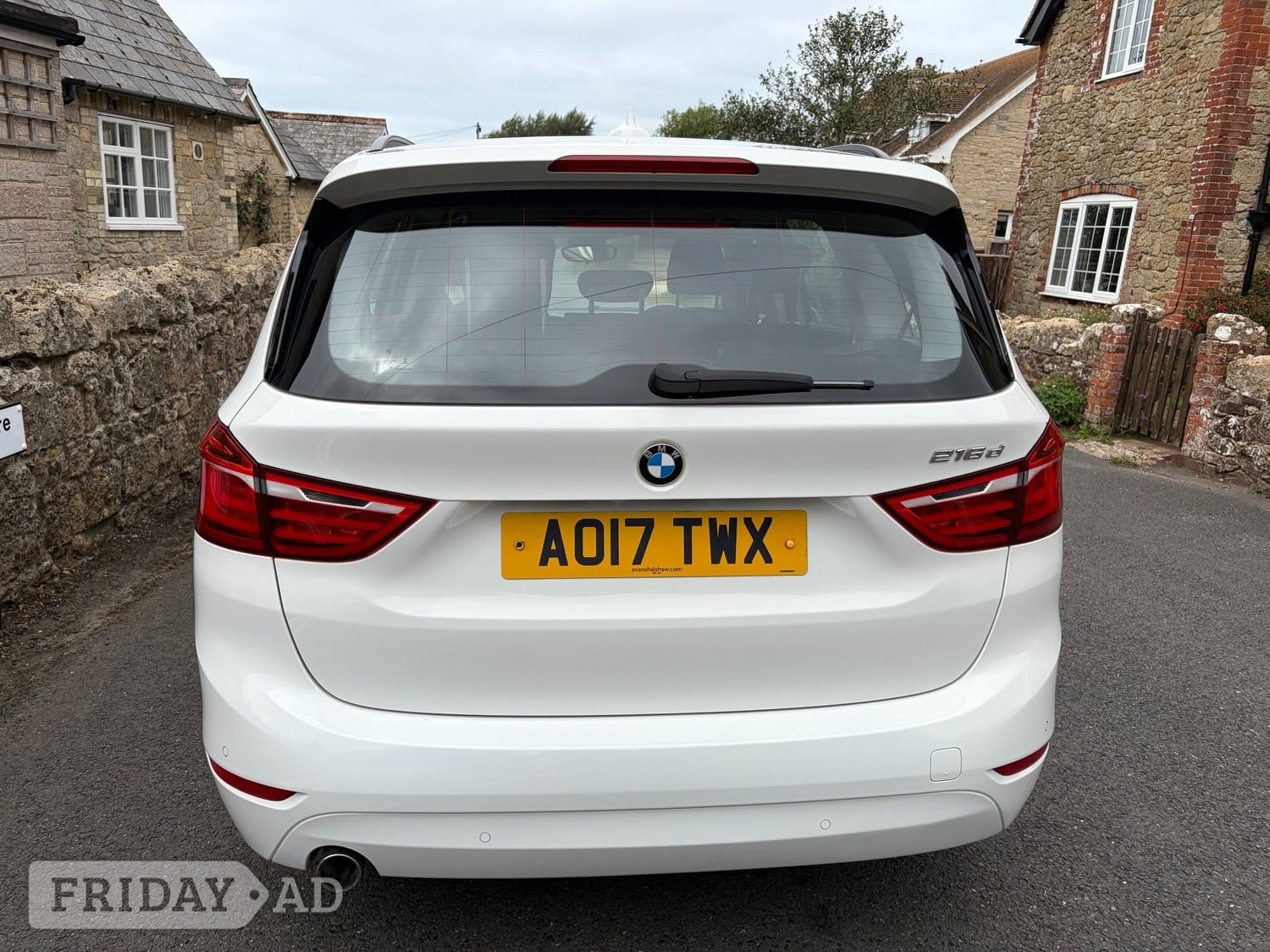 [ berth ]BMW 2 Series Gran Tourer