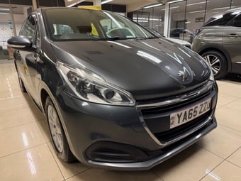 Peugeot 208 2016