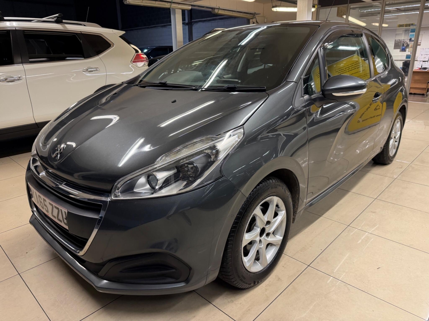 Peugeot 208 2016 - Cars in Rotherham