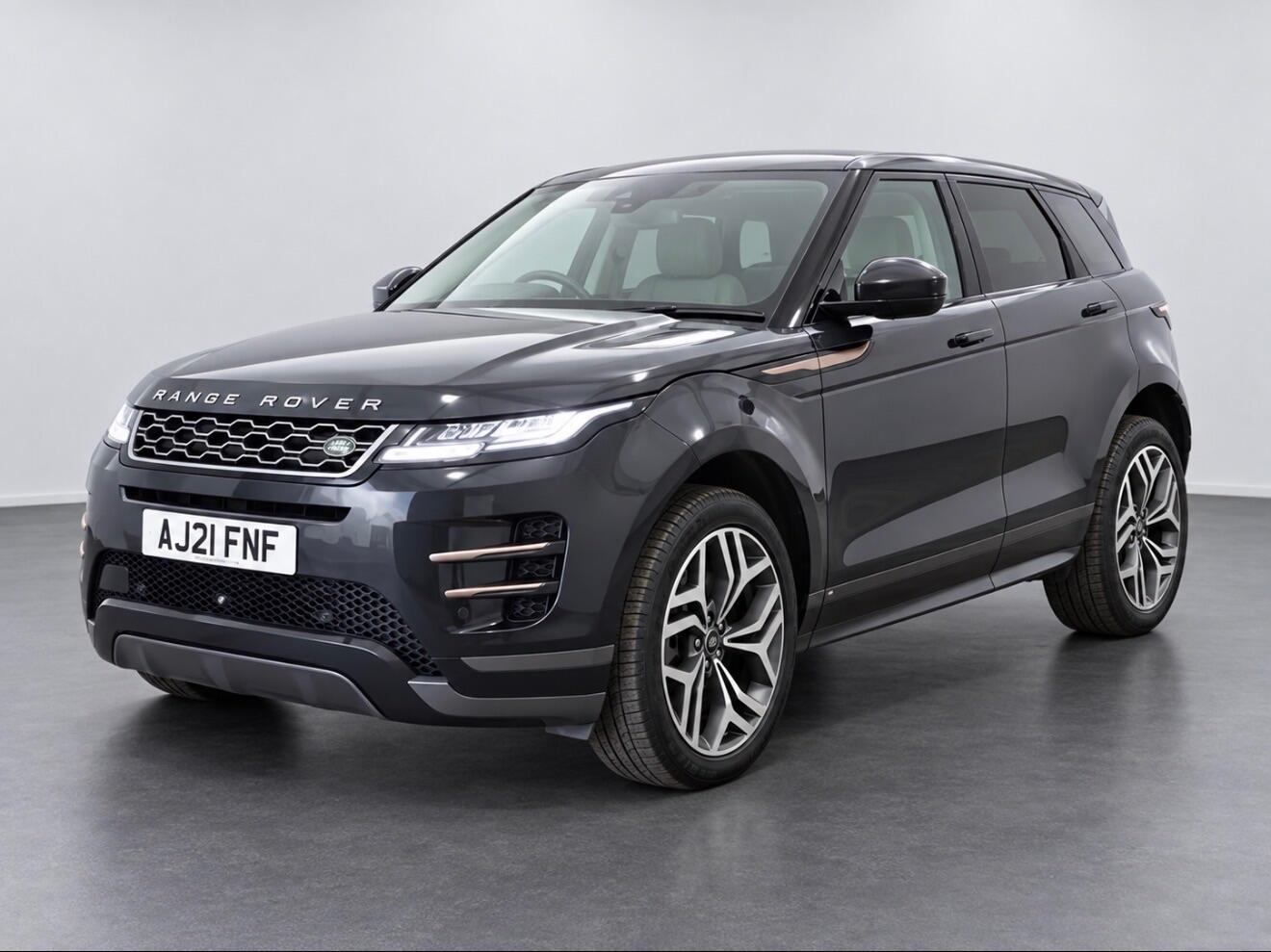 Land Rover Range Rover Evoque 2021 - Cars in Brent