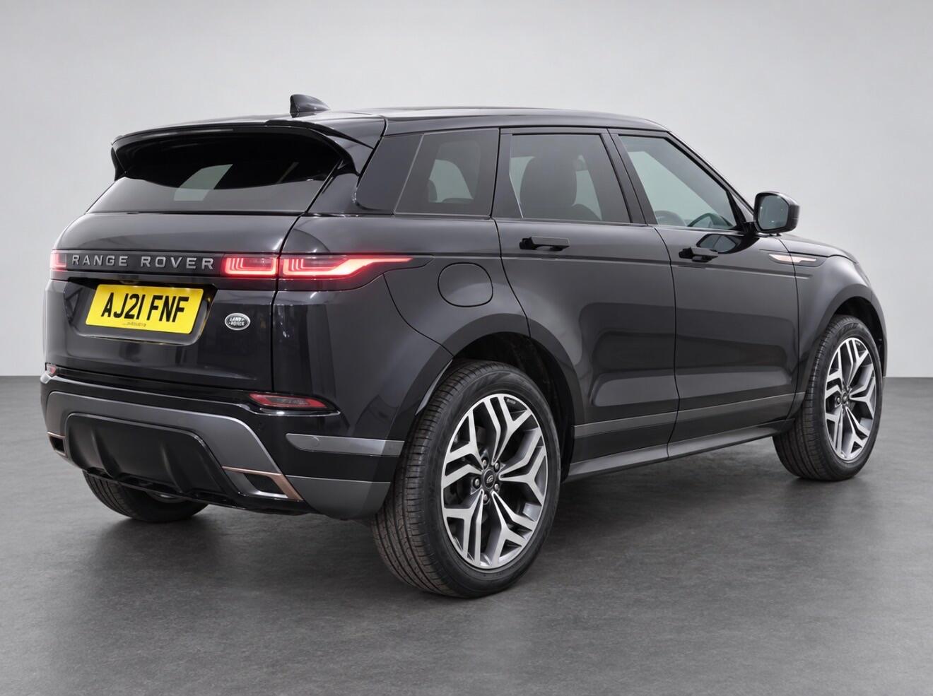 Land Rover Range Rover Evoque 2021 - Cars