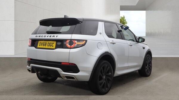 Land Rover Discovery Sport 2018 - Cars in Uxbridge