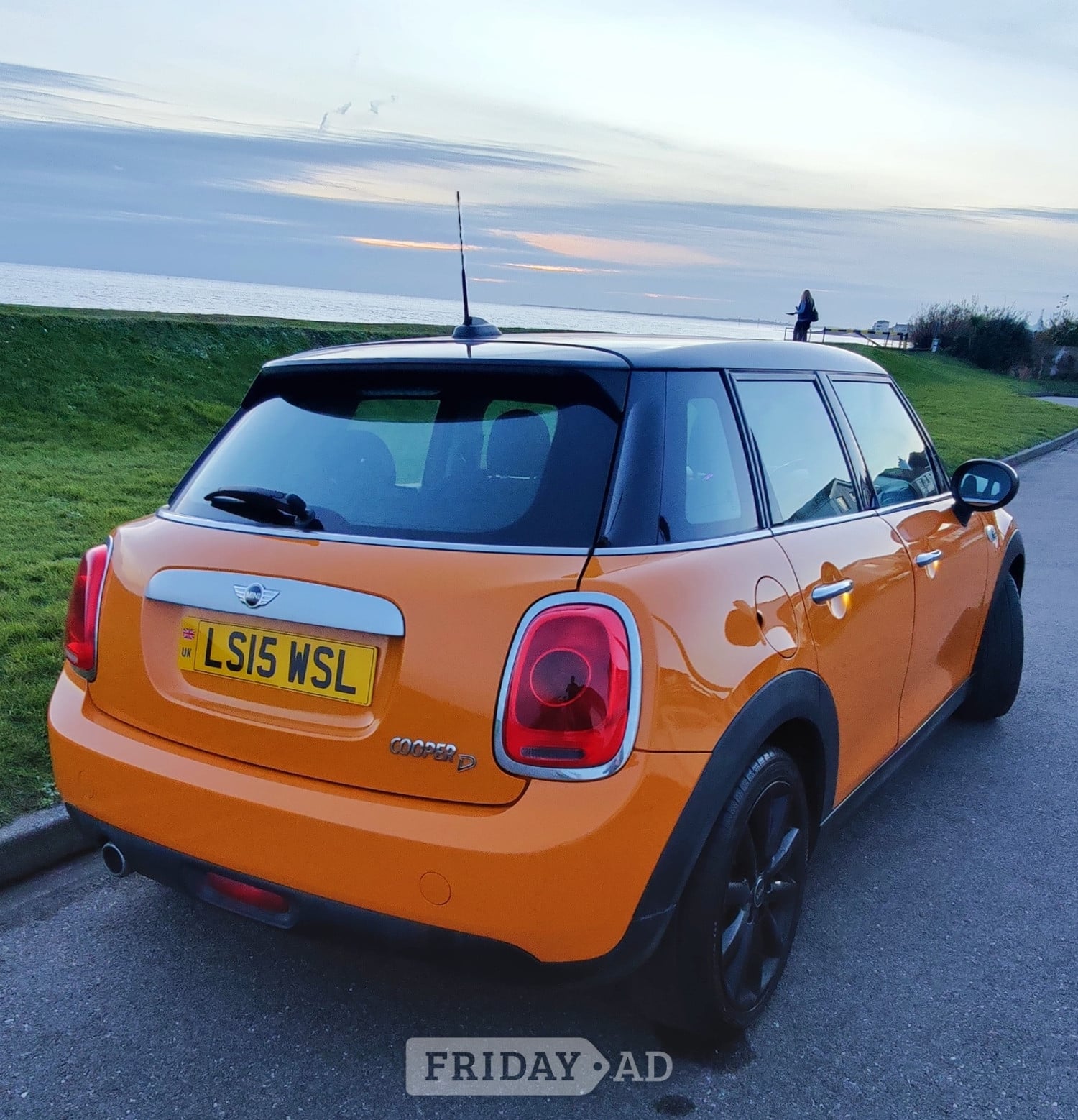 [ berth ]Mini Hatch