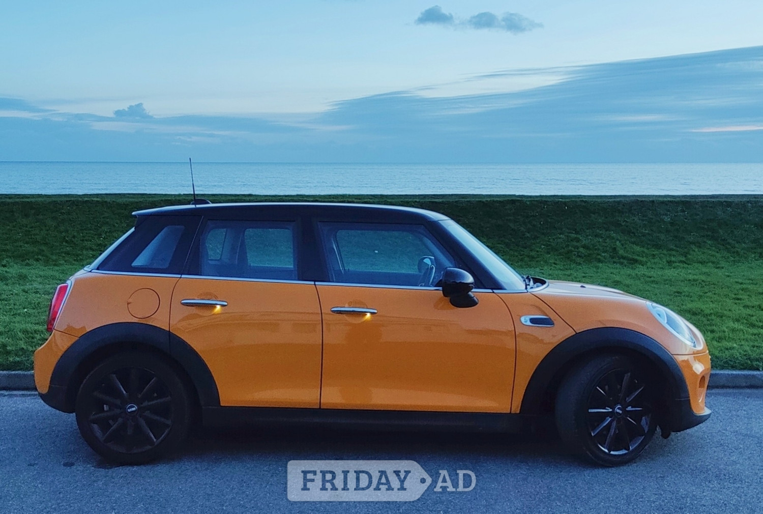 Mini Hatch Yapton