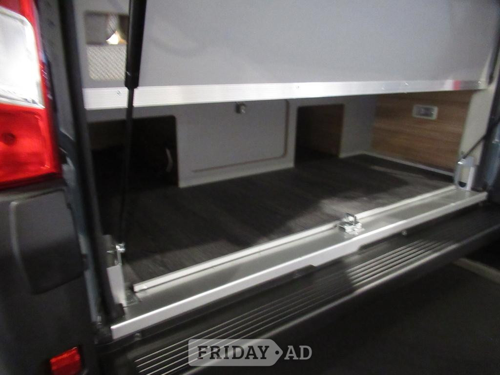 [2 berth ]Auto-Trail V-Line 636