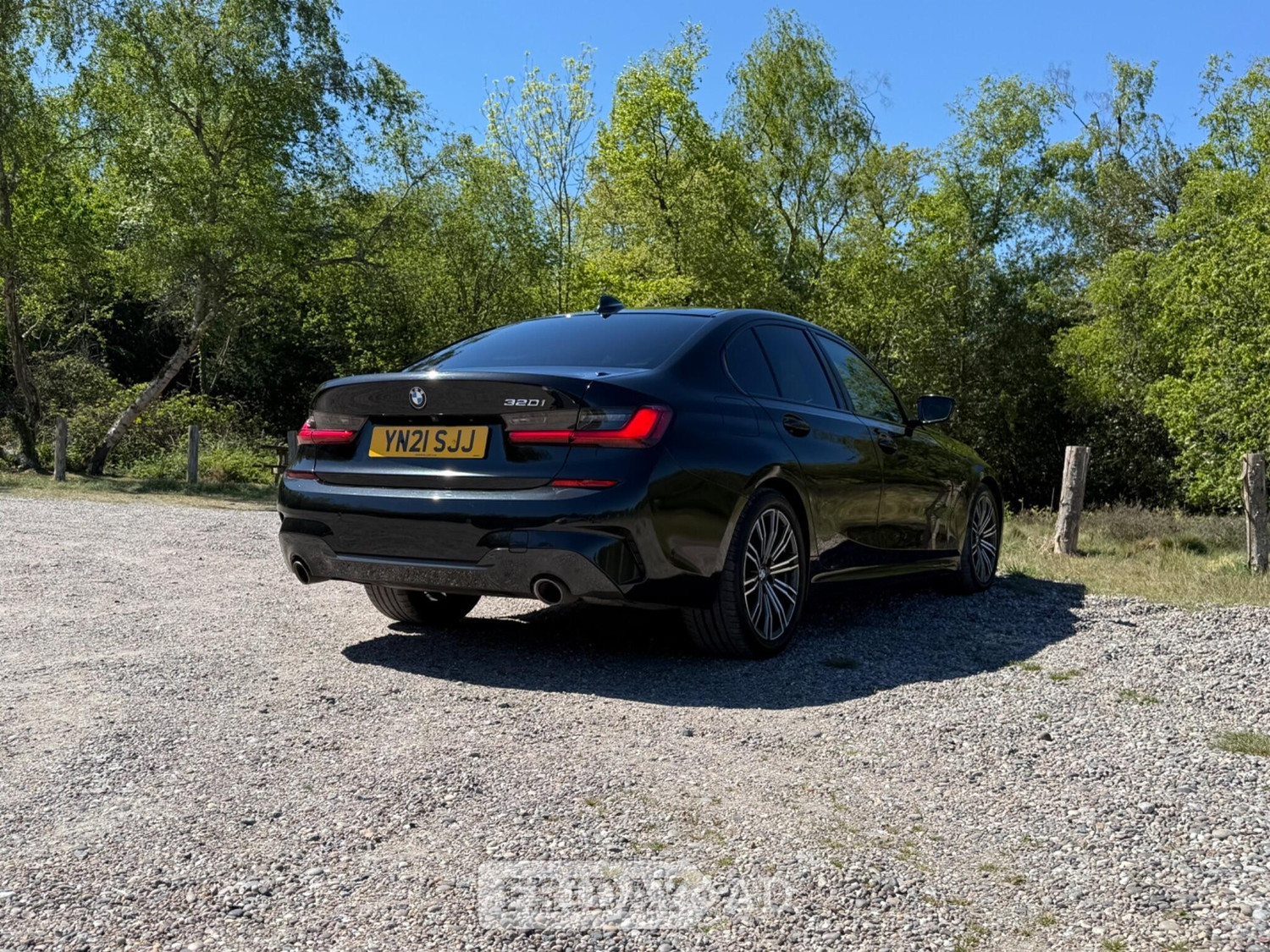[ berth ]BMW 3 Series