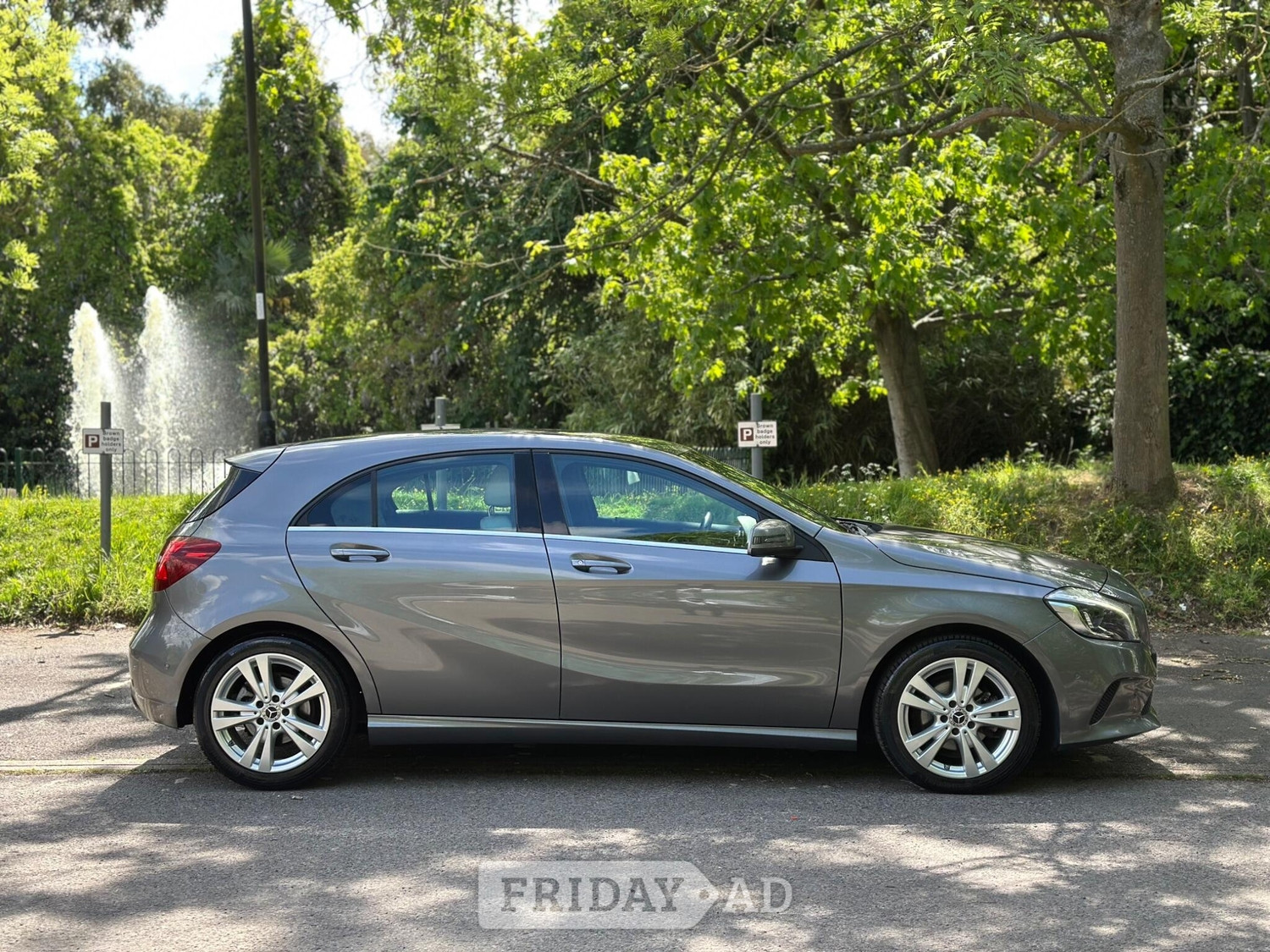[ berth ]Mercedes-Benz A Class