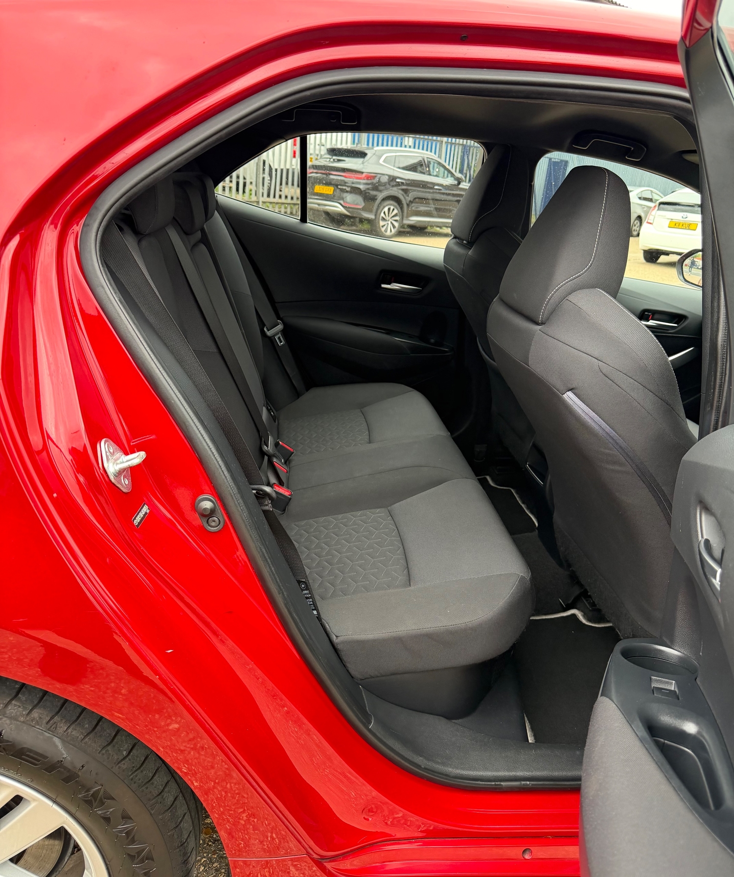 Toyota Corolla 2019 - Cars in Havering