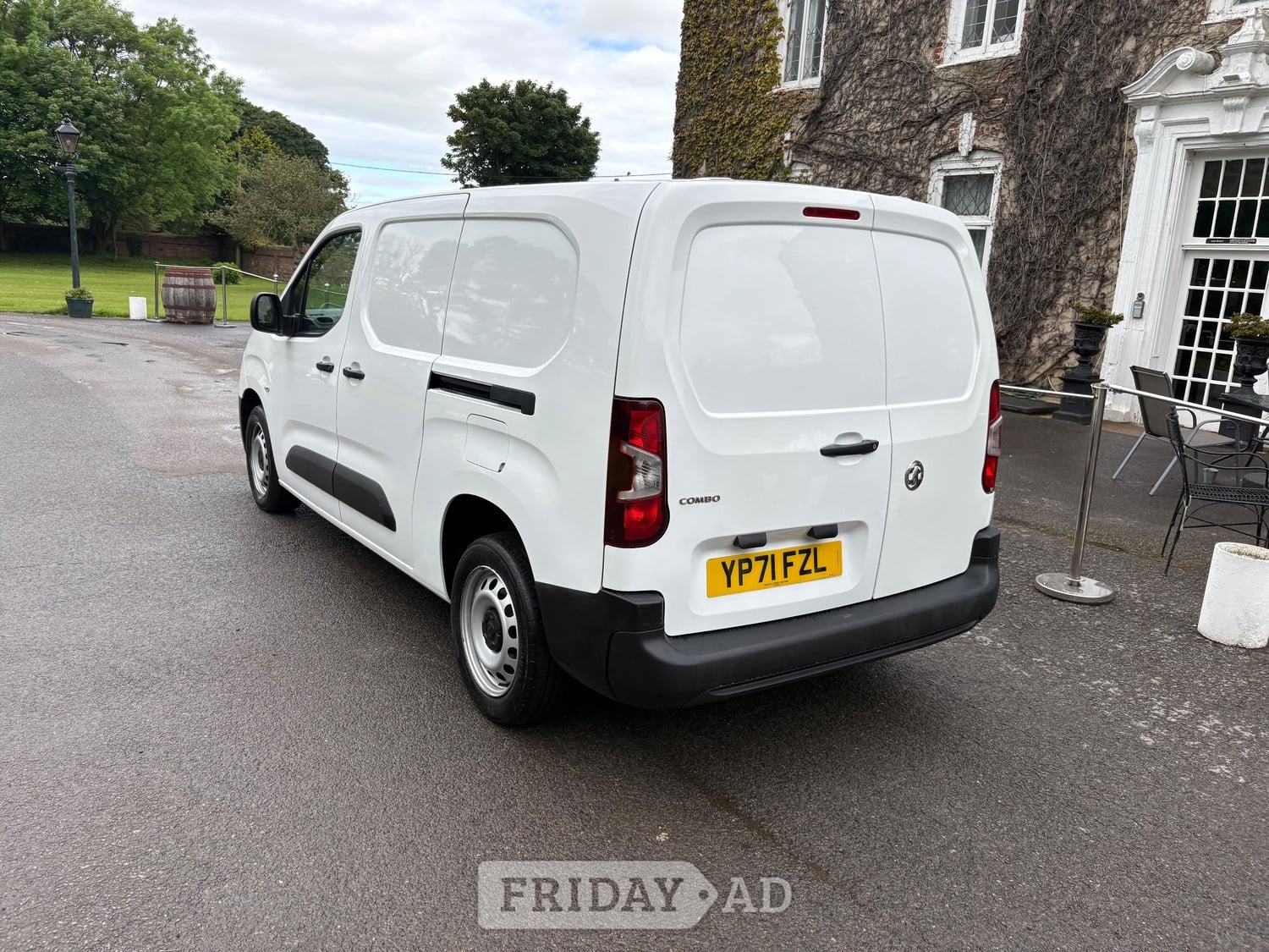[ berth ]Vauxhall Combo