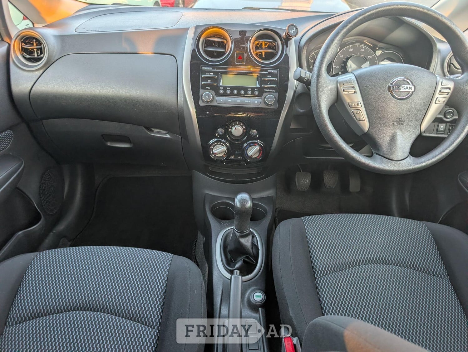 Nissan Note 2013 - Cars