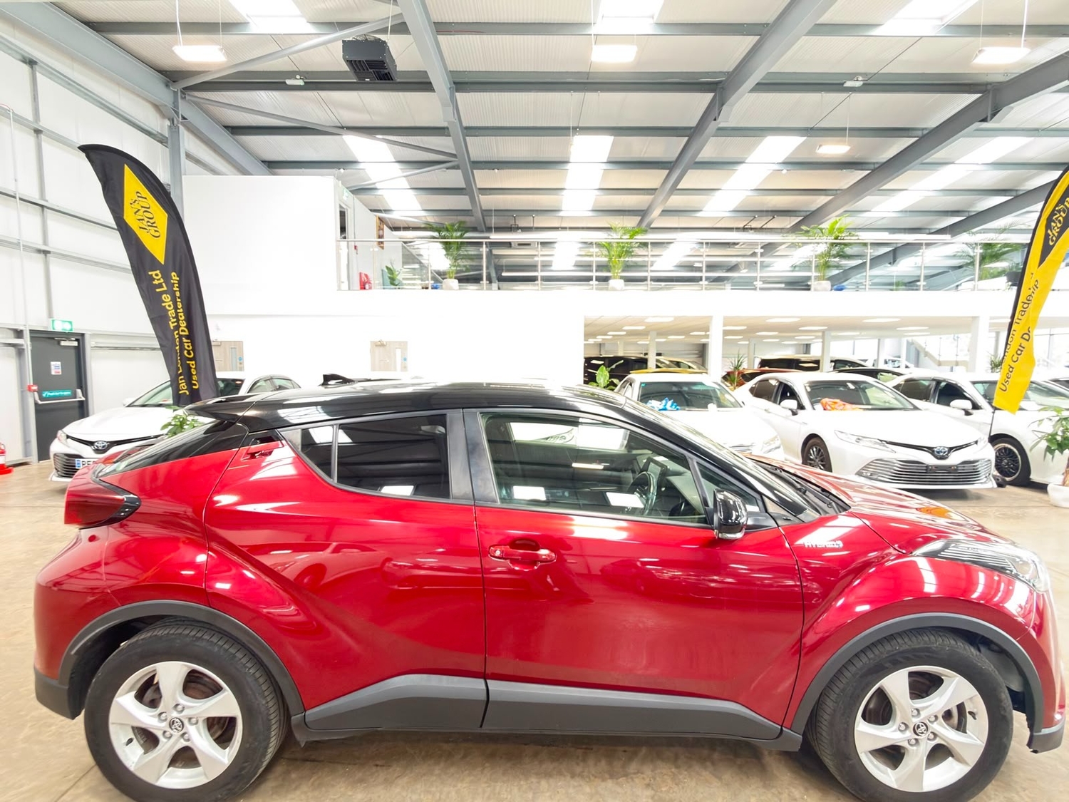 Toyota C-HR Reading