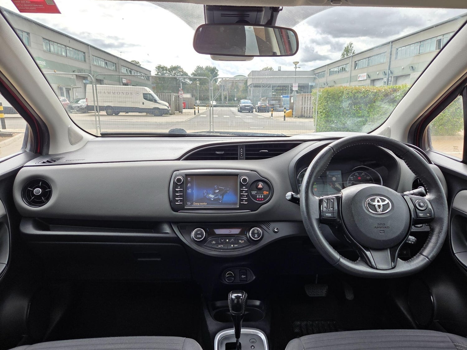 Toyota Yaris 2018 - Cars in Slough