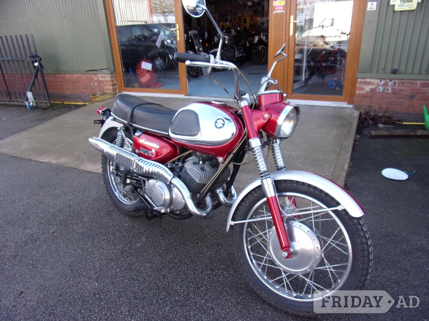Suzuki T20 250 1967 in Rugeley